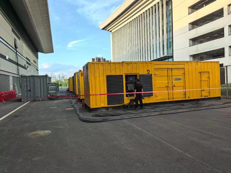 鄂尔多斯柴油发电机冬季保养注意事项？